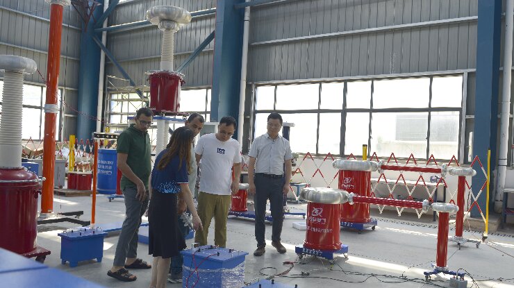 驗(yàn)收現(xiàn)場(chǎng)