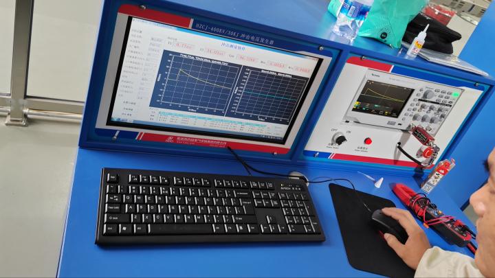 沖擊電壓發生器